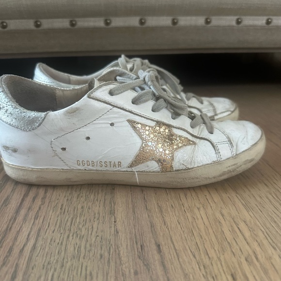 Lightly worn golden goose leather distressed sneakers - Picture 3 of 4